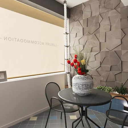 Host Wise - Charming Luxurious Flat With Garage Apartment Porto